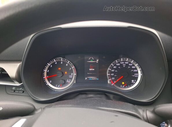 5TDBZRBH0LS522442 2020 TOYOTA HIGHLANDER Белый Вид панели приборов