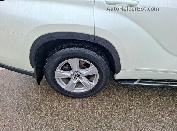 5TDBZRBH0LS522442 2020 TOYOTA HIGHLANDER Белый Вид задней части салона