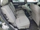 2018 Toyota Highlander Le Green vin: 5TDBZRFH1JS485666