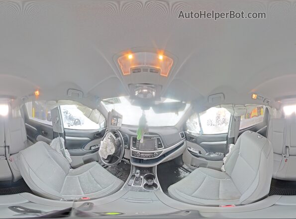 5TDBZRFH1JS485666 2018 TOYOTA HIGHLANDER Green Vista interior de 360 grados