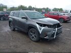2018 Toyota Highlander Le Gray vin: 5TDBZRFH1JS826533