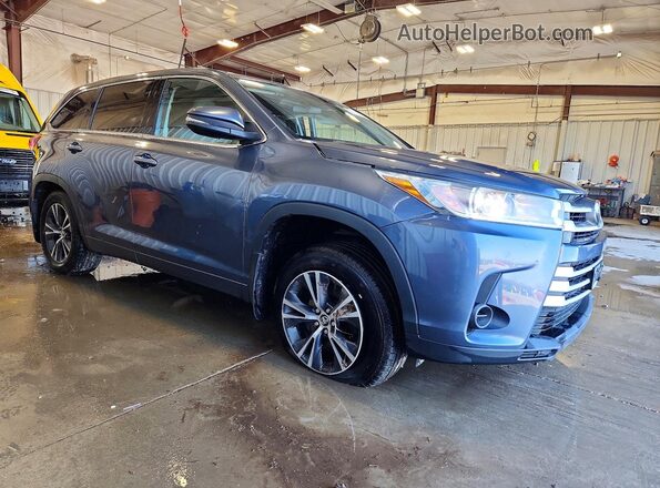 5TDBZRFH2JS842515 2018 TOYOTA HIGHLANDER Серый Передняя правая четверть