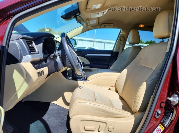 5TDBZRFH3KS746278 2019 TOYOTA HIGHLANDER Темно-бордовый Вид салона спереди