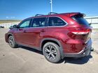 2019 Toyota Highlander Le Plus Темно-бордовый vin: 5TDBZRFH3KS746278