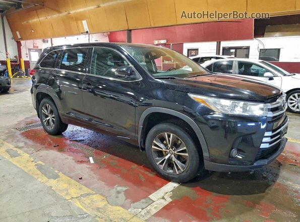 5TDBZRFH4HS477605 2017 TOYOTA HIGHLANDER Black Front right