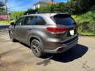 2017 Toyota Highlander Le Серый vin: 5TDBZRFH5HS453930