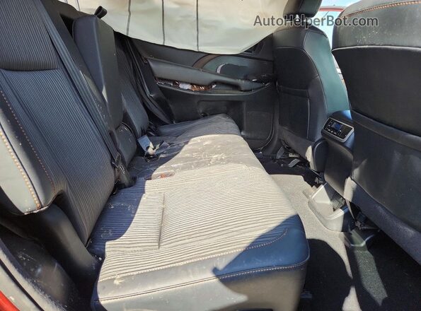 5TDBZRFH6JS836751 2018 TOYOTA HIGHLANDER Burgundy უკანა სალონის ხედი