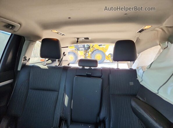 5TDBZRFH6JS836751 2018 TOYOTA HIGHLANDER Burgundy უკანა სავარძლების ხედი