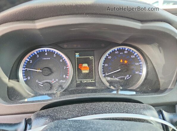 5TDBZRFH6JS836751 2018 TOYOTA HIGHLANDER Burgundy ხელსაწყოთა პანელის ხედი