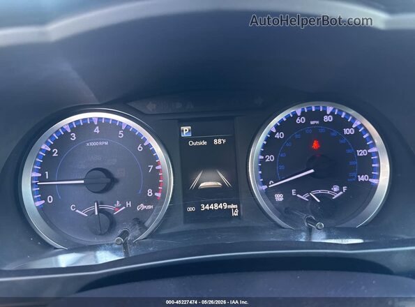 5TDBZRFH6JS913523 2018 TOYOTA HIGHLANDER Серый Вид задних сидений