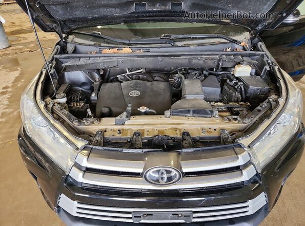 5TDBZRFH8HS466185 2017 TOYOTA HIGHLANDER Black ძრავის განყოფილების ხედი
