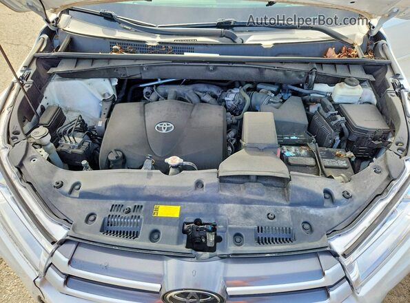 5TDBZRFH8JS889404 2018 TOYOTA HIGHLANDER Белый Вид подкапотного пространства