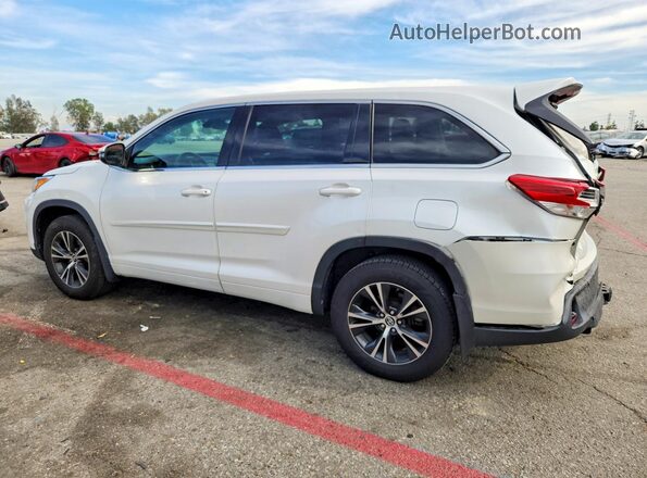 5TDBZRFH8JS889404 2018 TOYOTA HIGHLANDER Белый Задняя левая четверть