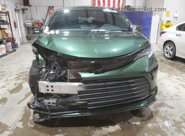 5TDCSKFC8SS189162 2025 TOYOTA SIENNA Green Widok wnętrza 360 stopni