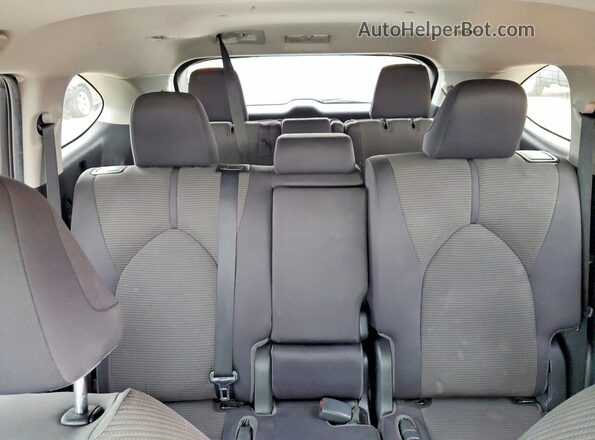 5TDCZRAH1MS084361 2021 TOYOTA HIGHLANDER Gray Vista de los asientos traseros