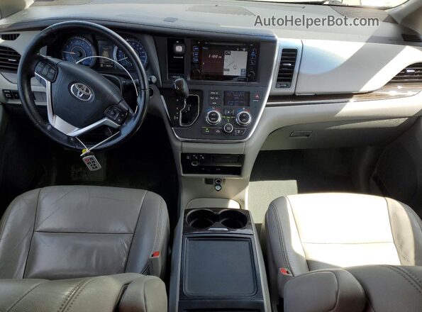 5TDDK3DC7GS137039 2016 TOYOTA SIENNA Blue Dashboard view