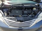 2016 Toyota Sienna Xle Premium 7-passenger Blue vin: 5TDDK3DC7GS137039