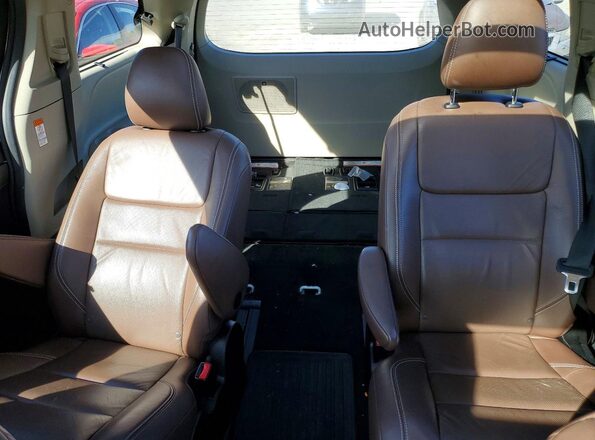 5TDDK3DCXGS144339 2016 TOYOTA SIENNA Белый Вид задних сидений
