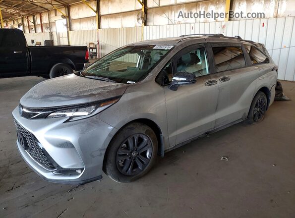 5TDDSKFC1SS166407 2025 TOYOTA SIENNA Silver Առջևի ձախ երեք քառորդ տեսարան
