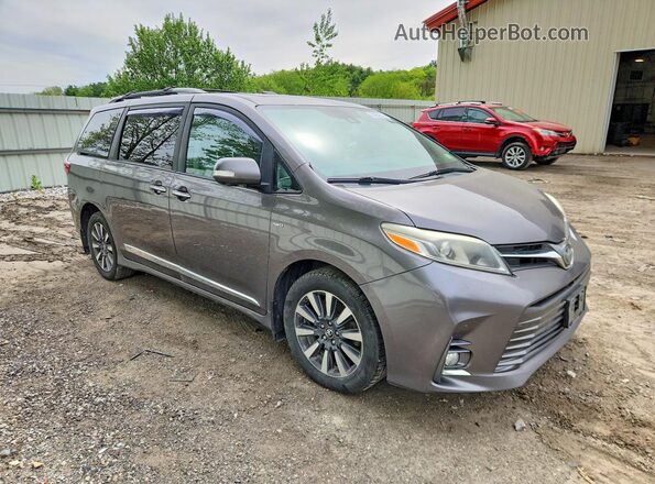 5TDDZ3DC6JS189331 2018 TOYOTA SIENNA Gray Przód prawy