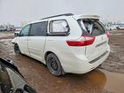2017 Toyota Sienna Xle 7-passenger Белый vin: 5TDDZ3DC7HS180552