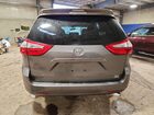 2017 Toyota Sienna Xle 7-passenger Silver vin: 5TDDZ3DC9HS173571
