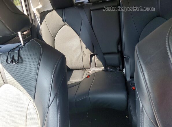 5TDDZRBH8MS068404 2021 TOYOTA HIGHLANDER Белый Вид задних сидений
