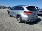 2018 Toyota Highlander Limited Silver vin: 5TDDZRFH2JS824072