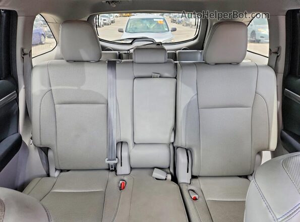 5TDDZRFH2JS870498 2018 TOYOTA HIGHLANDER Blue Հետևի նստատեղերի տեսք