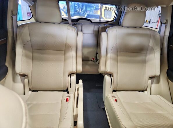 5TDDZRFH4JS815129 2018 TOYOTA HIGHLANDER Green Widok tylnych siedzeń