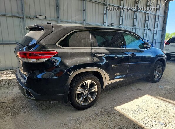5TDDZRFH4JS853928 2018 TOYOTA HIGHLANDER Black Задня права чверть