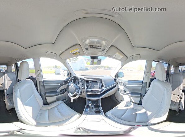 5TDDZRFH7JS911398 2018 TOYOTA HIGHLANDER Blue Widok wnętrza 360 stopni