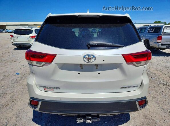 5TDDZRFH8JS801007 2018 TOYOTA HIGHLANDER Белый Вид сзади