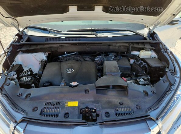 5TDDZRFH8JS801007 2018 TOYOTA HIGHLANDER Белый Вид подкапотного пространства