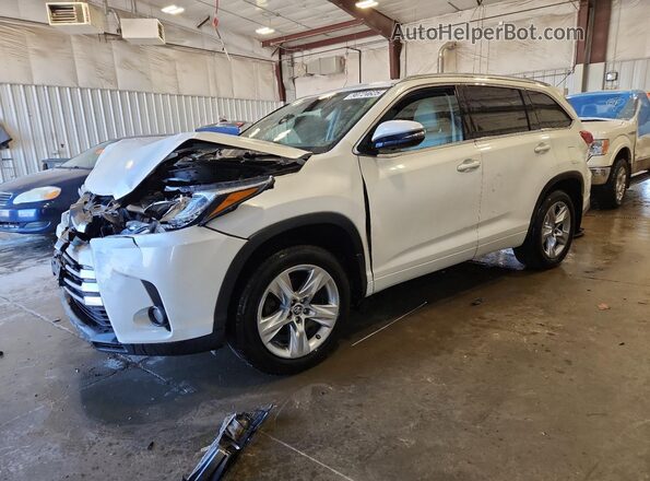 5TDDZRFHXJS913226 2018 TOYOTA HIGHLANDER Белый Передняя левая четверть
