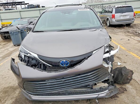 5TDERKEC0PS176600 2023 TOYOTA SIENNA Серый Вид спереди