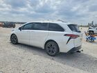 2025 Toyota Sienna Platinum 7-passenger White vin: 5TDESKFC0SS157671