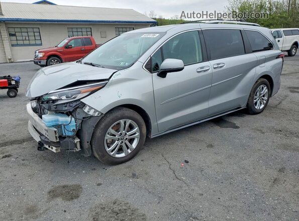 5TDESKFC1NS060872 2022 TOYOTA SIENNA Серебряный Передняя левая четверть