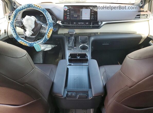 5TDESKFC5PS106237 2023 TOYOTA SIENNA Серый Вид панели приборов
