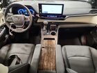 2026 Toyota Sienna Platinum 7-passenger White vin: 5TDESKFC5TS236853