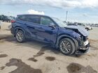 2022 Toyota Highlander Platinum Синий vin: 5TDFZRBH2NS221580
