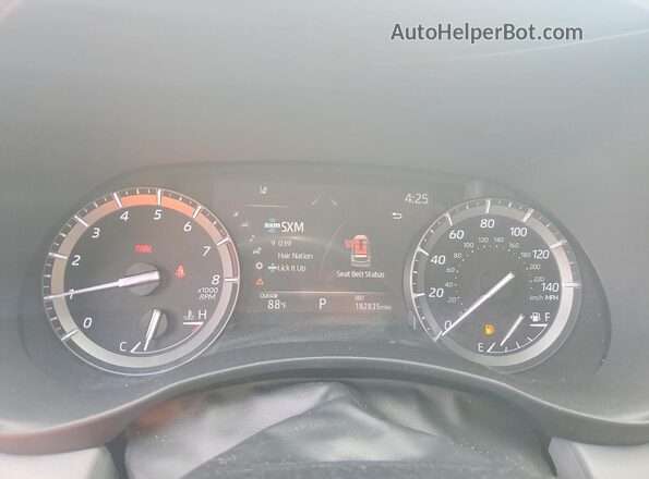 5TDGZRAH7MS052239 2021 TOYOTA HIGHLANDER Серый Вид щитка приборов