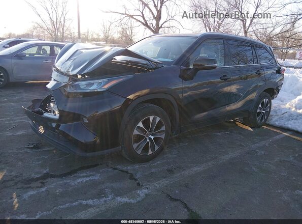 5TDGZRAHXLS003907 2020 TOYOTA HIGHLANDER Black Vista tres cuartos delantera izquierda