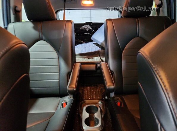 5TDGZRBHXMS088568 2021 TOYOTA HIGHLANDER Серый Вид задних сидений