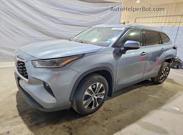 5TDGZRBHXMS088568 2021 TOYOTA HIGHLANDER Серый Передняя левая четверть