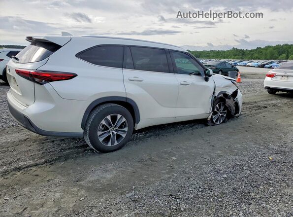 5TDHZRAH0LS501053 2020 TOYOTA LE White Tył prawy