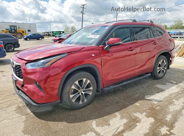 5TDHZRBHXMS078627 2021 TOYOTA LE Бордовый Передняя левая четверть