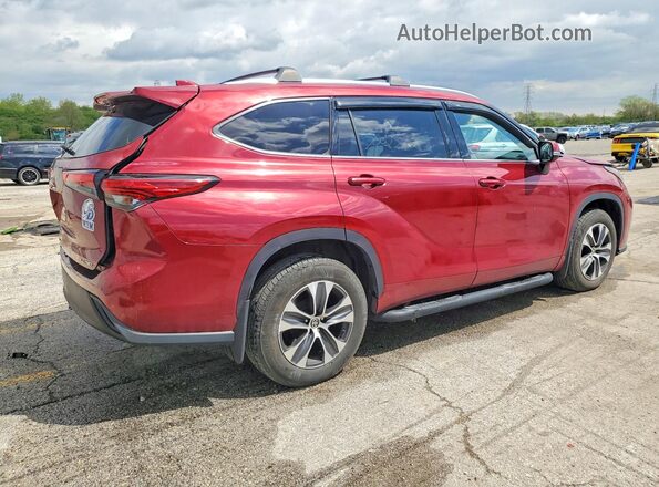 5TDHZRBHXMS078627 2021 TOYOTA LE Бордовый Задняя правая четверть