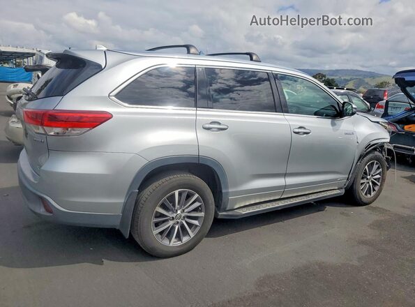 5TDJGRFH4JS041716 2018 TOYOTA HIGHLANDER Серый Задняя правая четверть