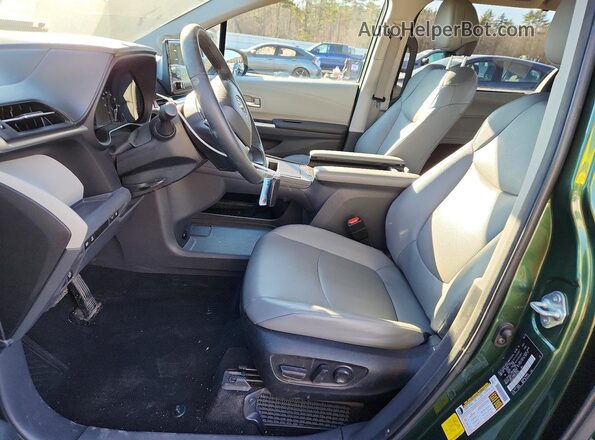 5TDJSKFC8PS102794 2023 TOYOTA SIENNA Зеленый Вид салона спереди